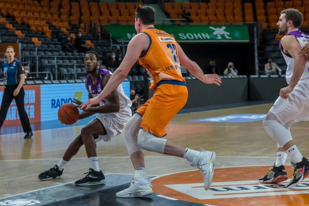 离不开他对 离不开他对