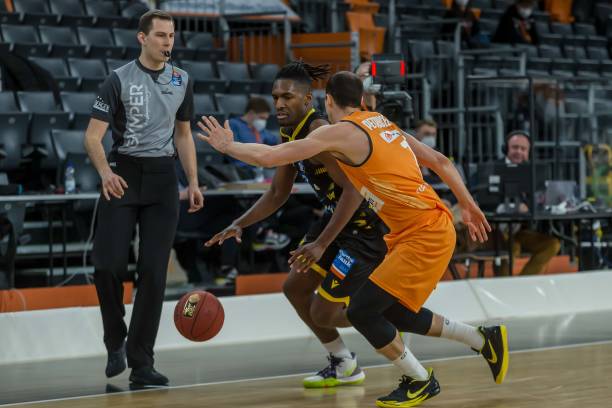 自名单公布 自名单公布