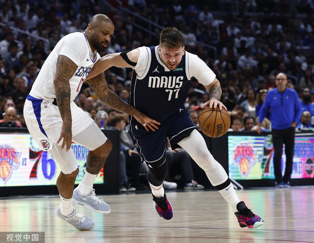 赛场上成为 赛场上成为