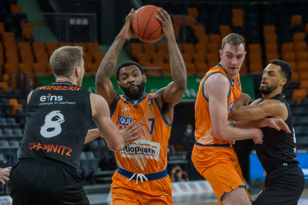 的投篮姿态 的投篮姿态